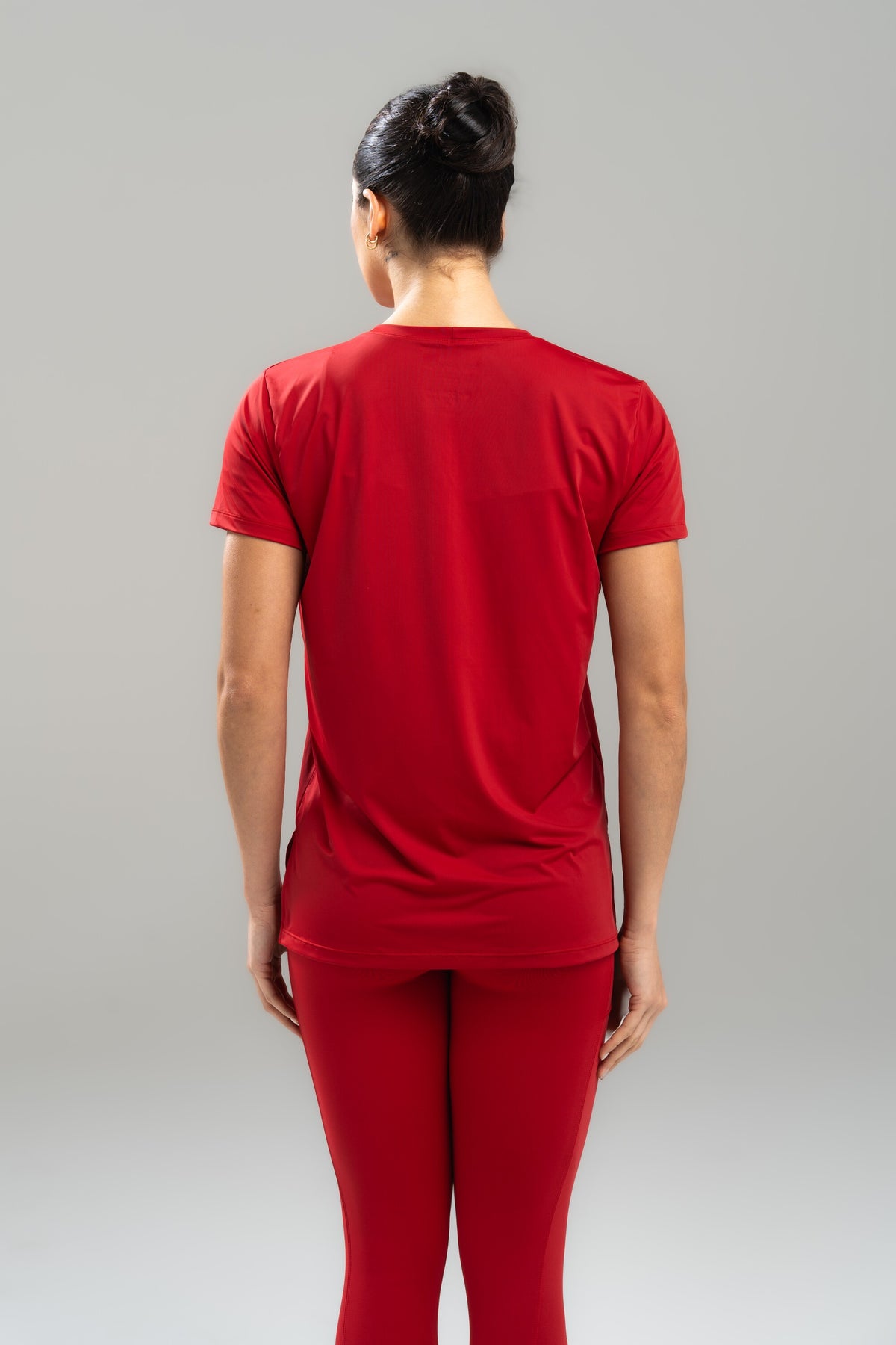 CAMISETA FEM.COM ABERTURA LATERAL SENSITIVE