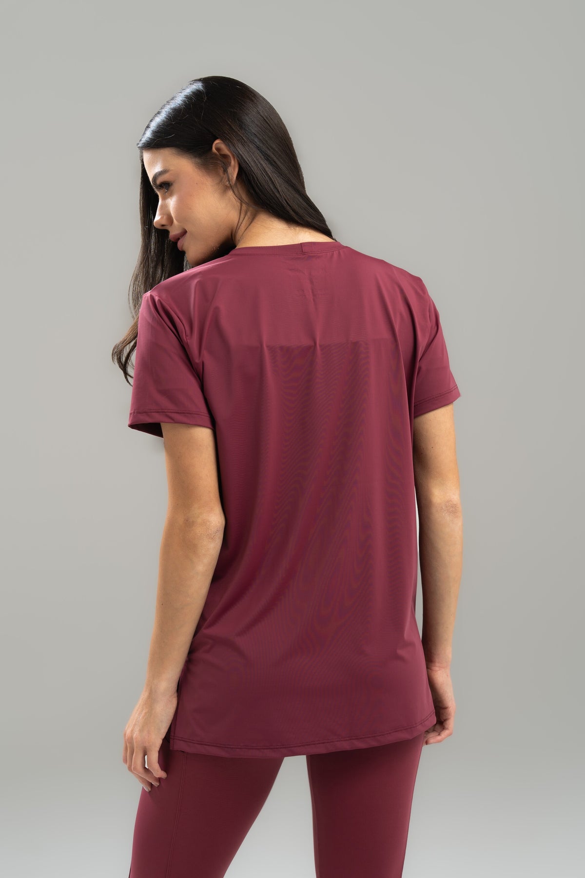 CAMISETA FEM.COM ABERTURA LATERAL SENSITIVE