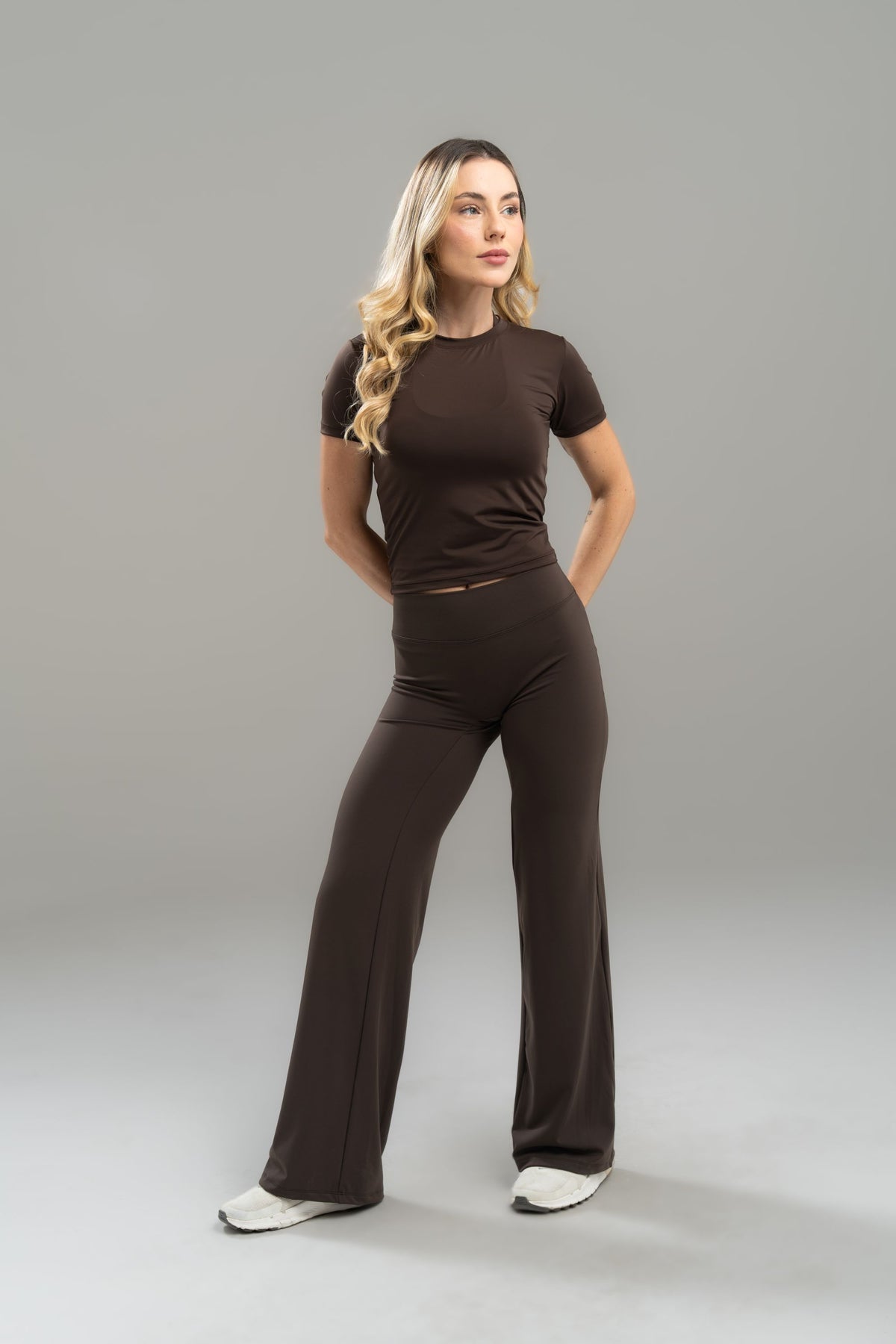 T-SHIRT CROPPED - SENSITIVE