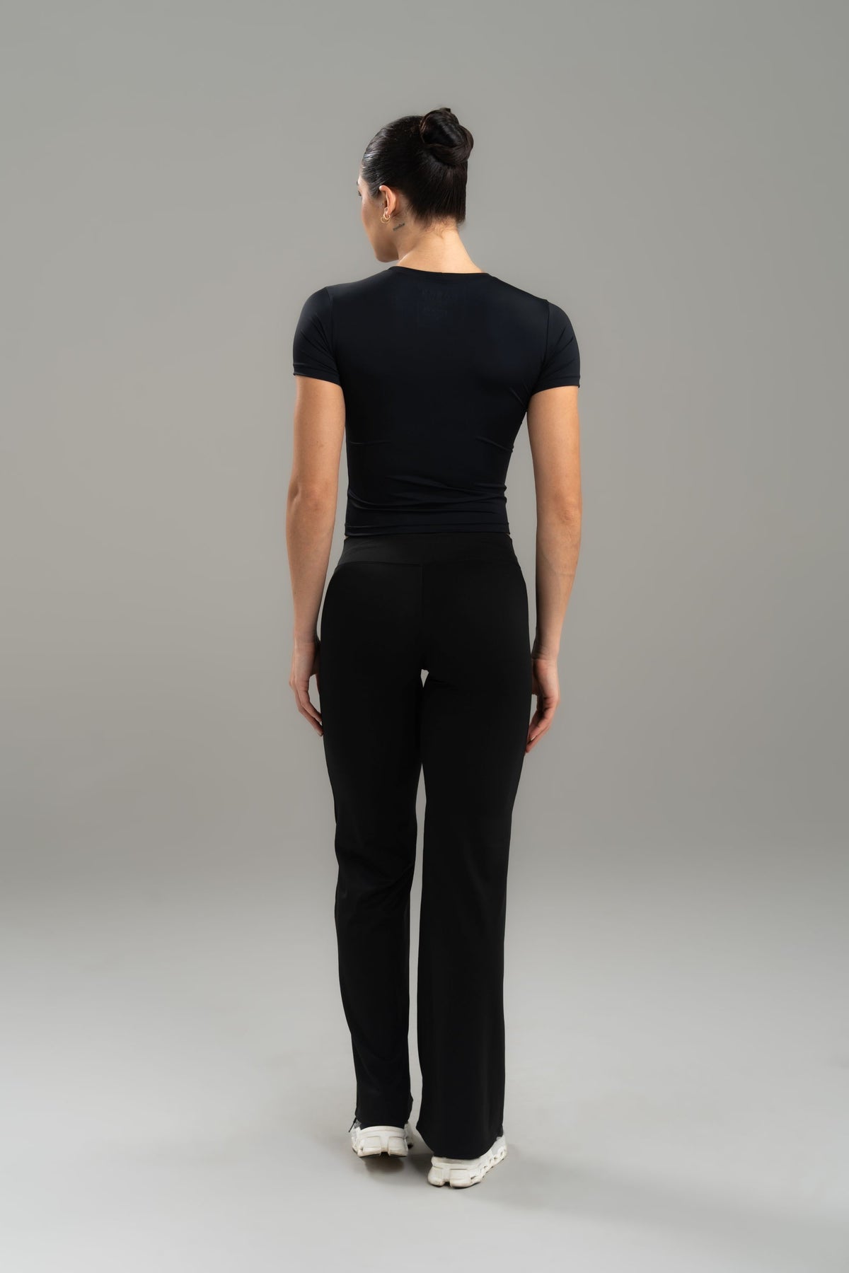 T-SHIRT CROPPED - SENSITIVE