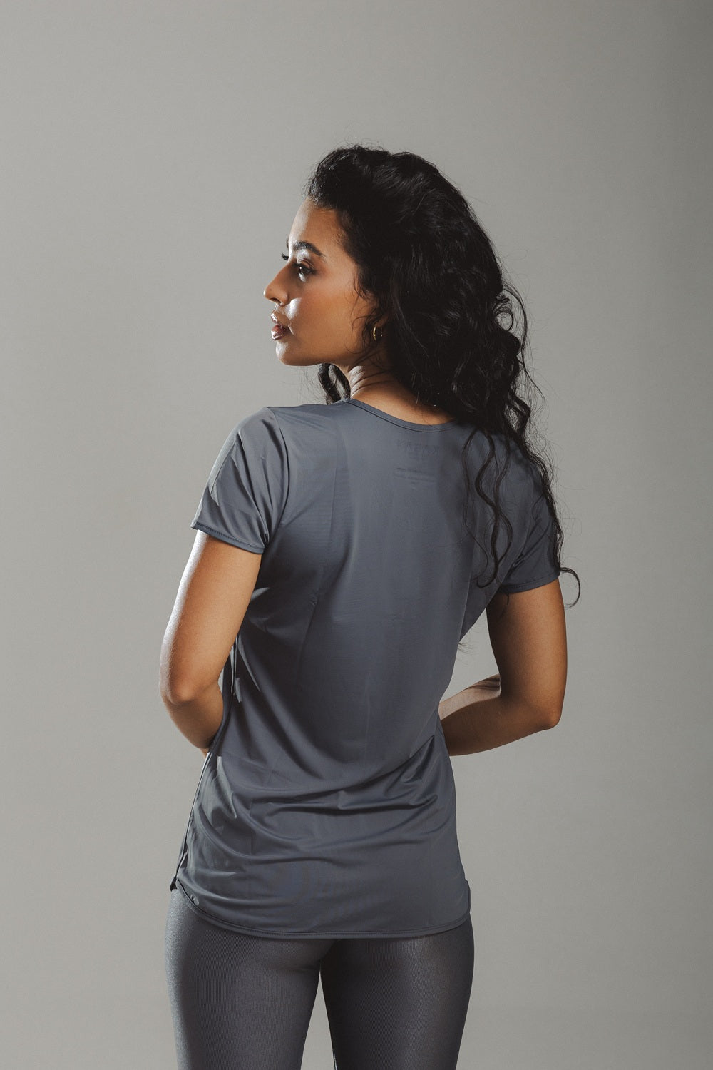 CAMISETA ESSENTIAL
