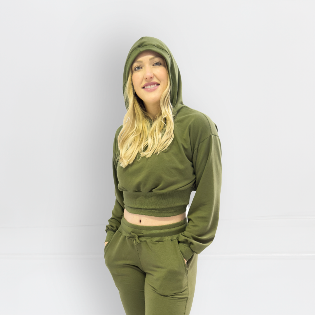 Blusa Cropped de Moletinho com Capuz