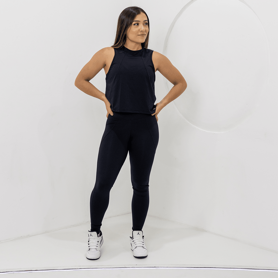Legging com recortes