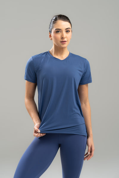 CAMISETA FEM.COM ABERTURA LATERAL SENSITIVE