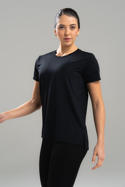 CAMISETA FEM.COM ABERTURA LATERAL SENSITIVE