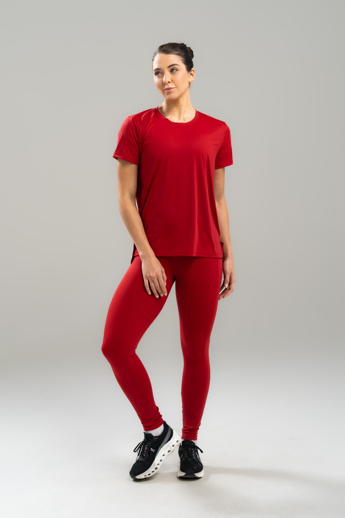 CAMISETA FEM.COM ABERTURA LATERAL SENSITIVE