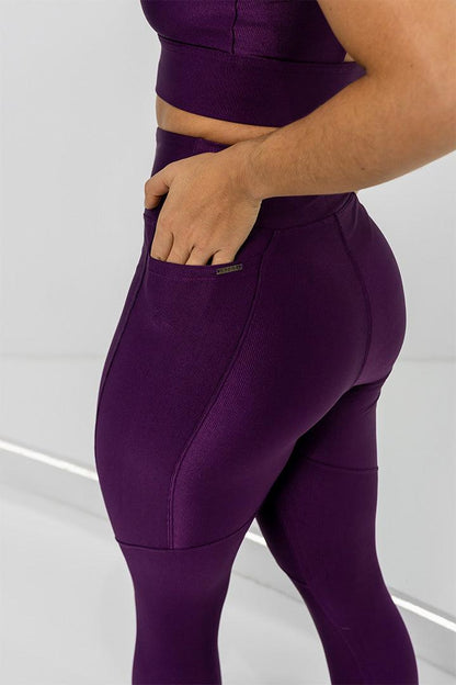 Calça com bolsos laterais Wonder
