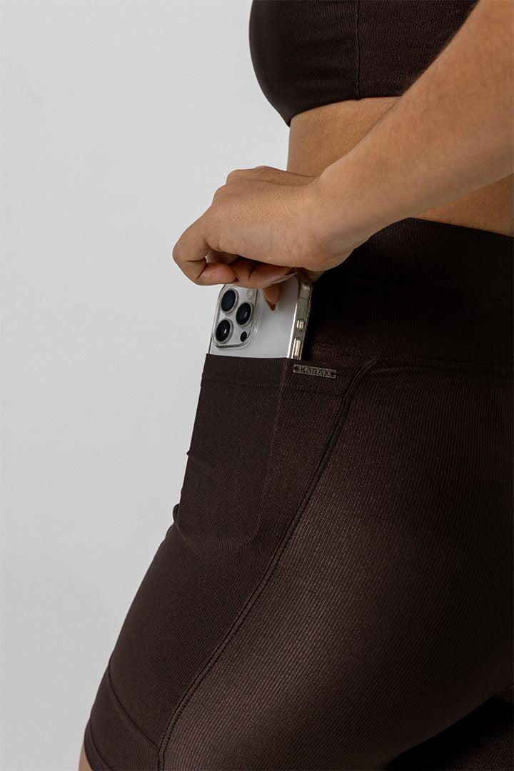 Calça com bolsos laterais Wonder