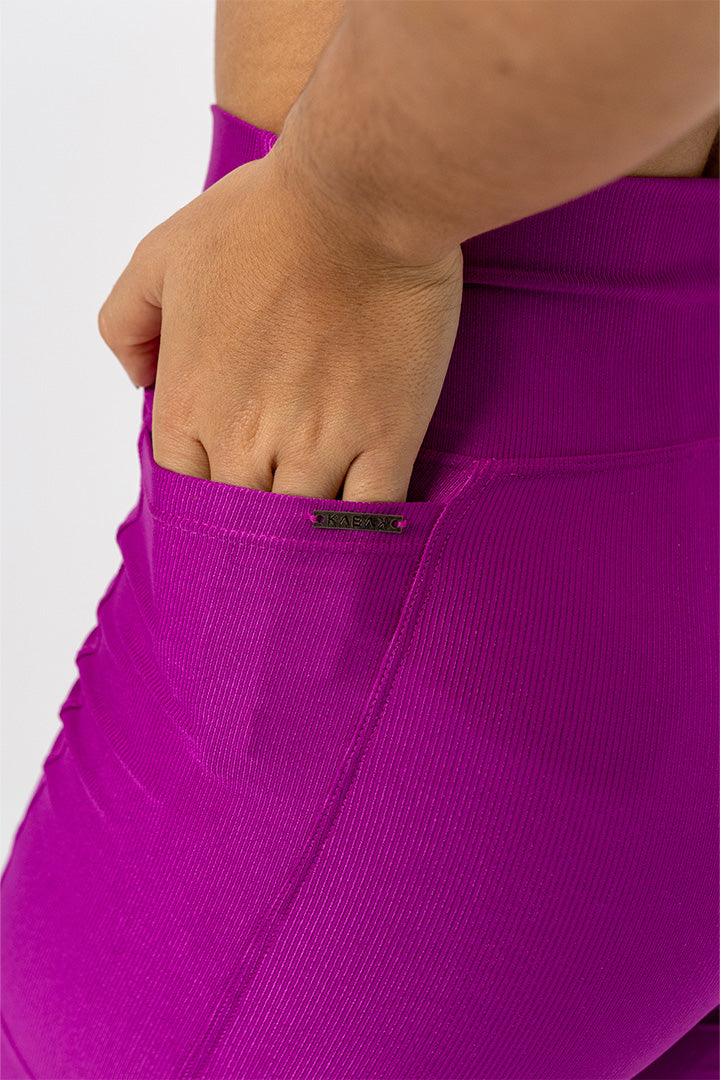 Calça com bolsos laterais Wonder