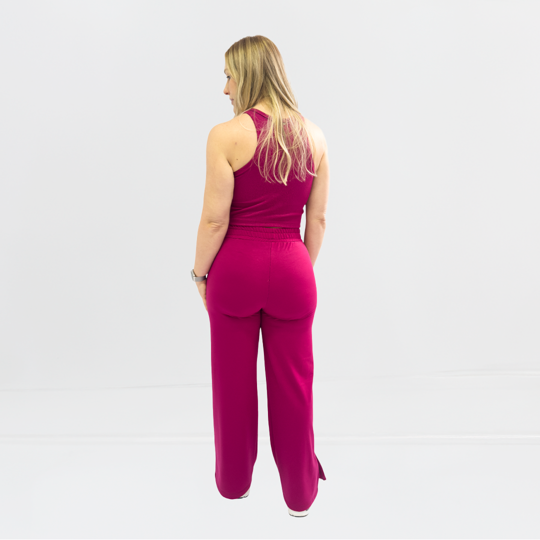 Calça Pantalona de Moletinho com Abertura Lateral