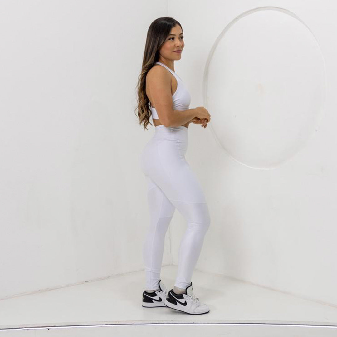 Calça com bolsos laterais Wonder