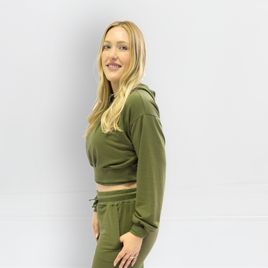 Blusa Cropped de Moletinho com Capuz