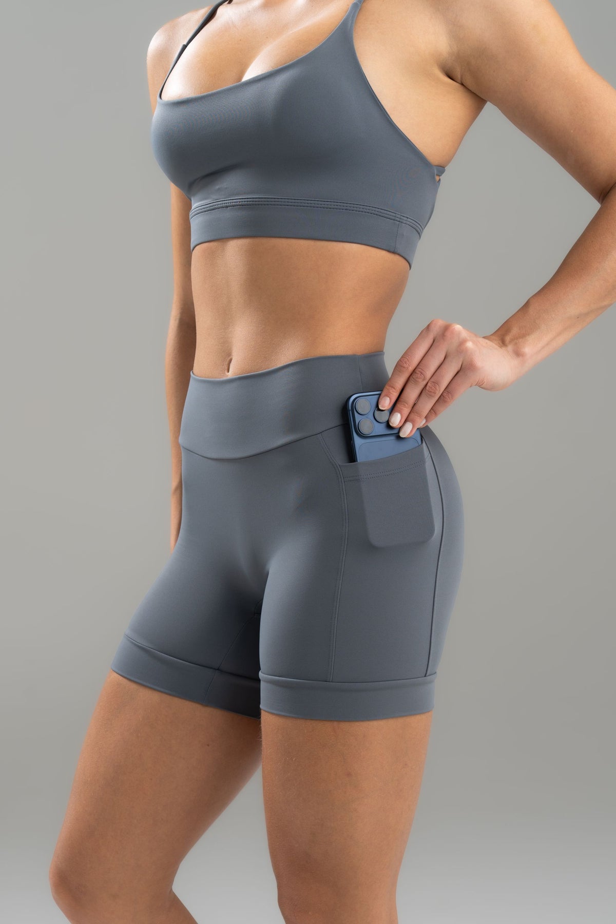 SHORTS SENSITIVE