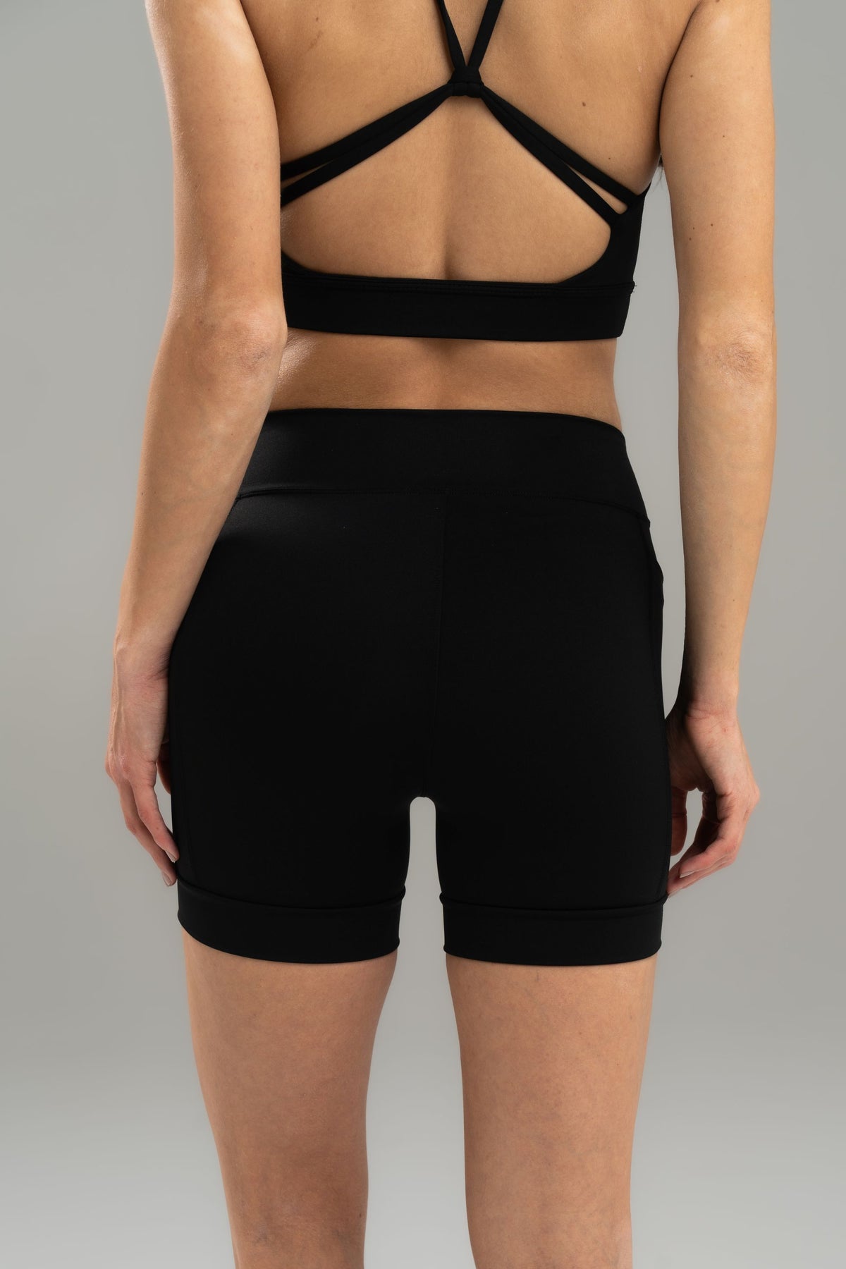 SHORTS SENSITIVE